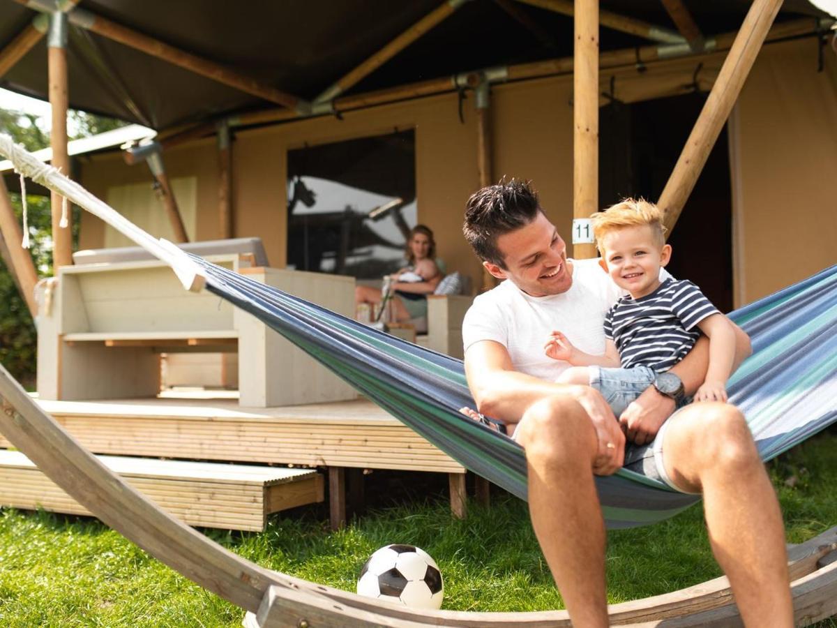 ホテル Landal Glamping Neufchâteau エクステリア 写真